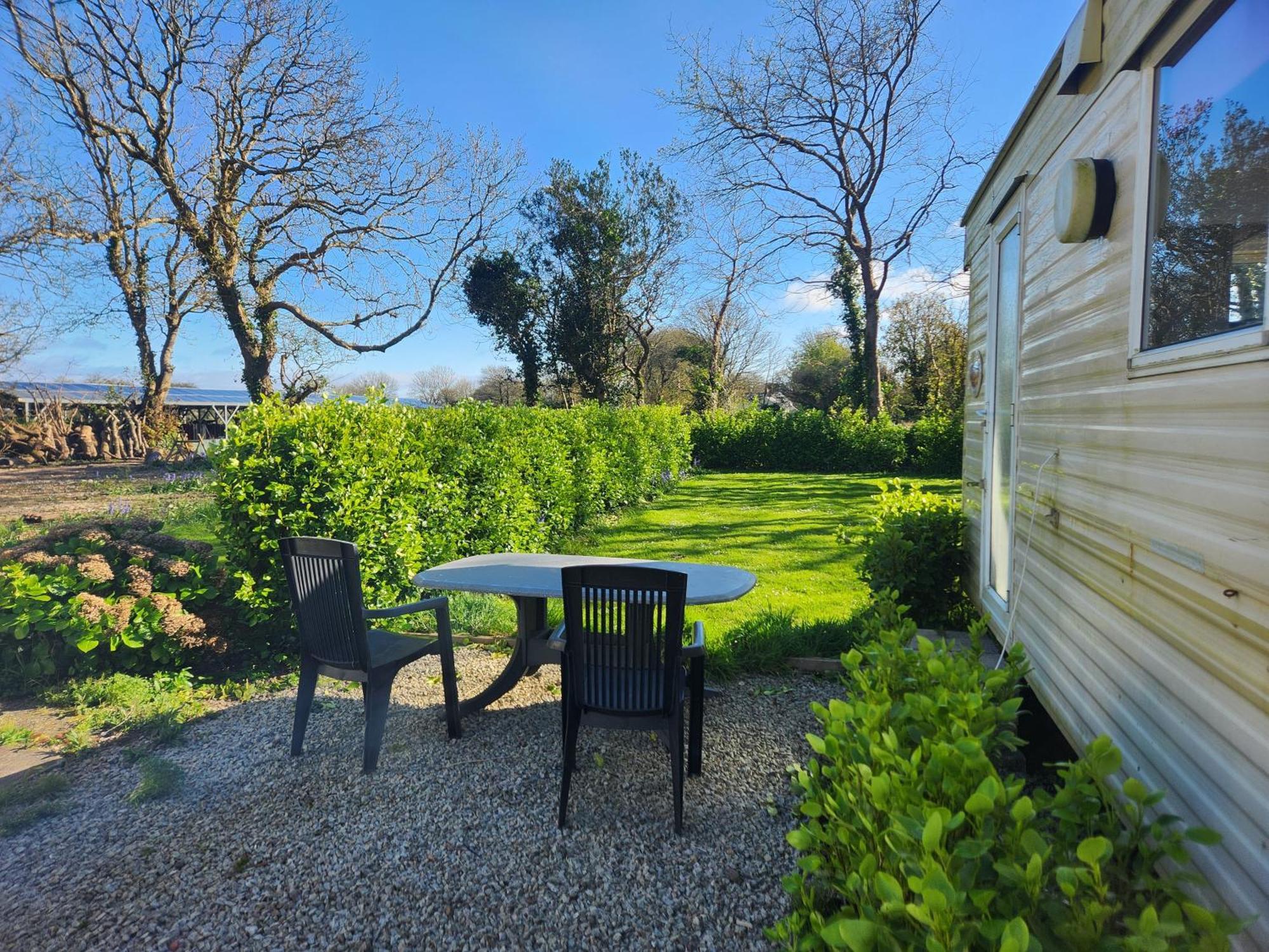 Rosebud Flower Farm Caravan Stay Countryside And Coast Penzance Buitenkant foto